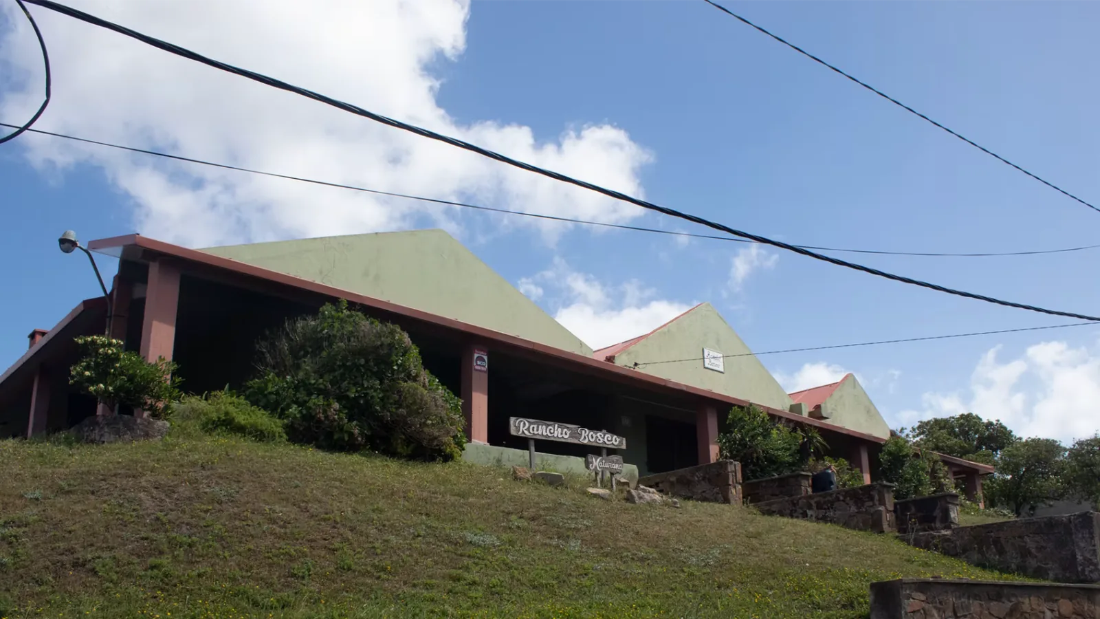 Vista exterior de la casa.